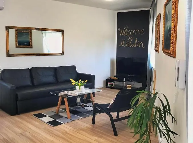 White Jasmin Vila Medulin